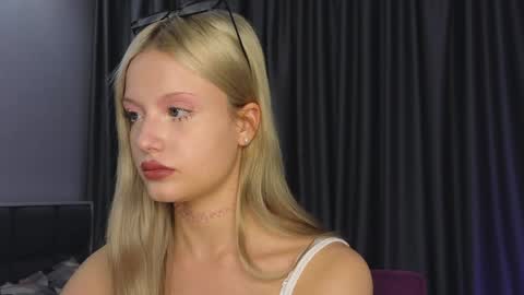 NTMY IM LANA online show from January 2025 03:12:02 PM