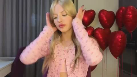 NTMY IM LANA online show from February 2025 06:29:02 PM