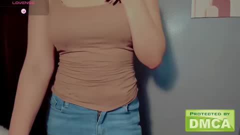 Poppy online show from March 2025 12:38:01 AM