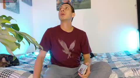 Snapshot of loveskingdom chatting on November 2025 11:47:02 PM LovesKingdom online show from November 2025 11:47:02 PM