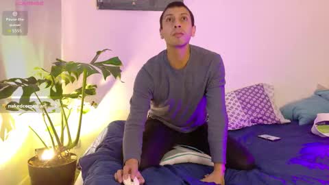 Snapshot of loveskingdom chatting on November 2025 10:34:02 PM LovesKingdom online show from November 2025 10:34:02 PM