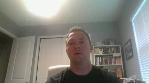 lovethewomen10 online show from February 2025 05:09:02 PM