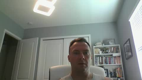 lovethewomen10 online show from September 2025 02:20:01 PM
