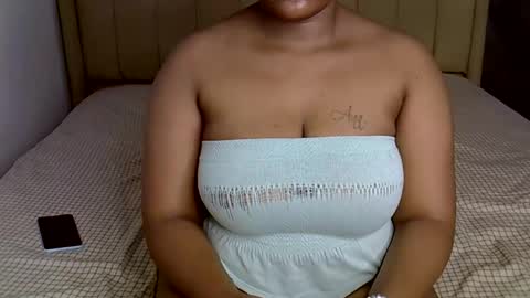 Snapshot of loveydivah chatting on November 2025 08:36:02 AM loveydivah online show from November 2025 08:36:02 AM