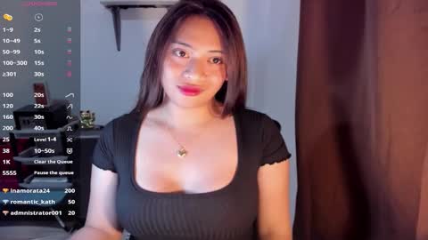 Snapshot of loveyoureign06 chatting on November 2025 07:46:01 PM Ryn online show from November 2025 07:46:01 PM