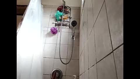 Snapshot of lowcard2389 chatting on March 2025 07:04:02 PM lowcard2389 online show from March 2025 07:04:02 PM