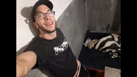 Snapshot of lshot_d chatting on October 2025 11:02:01 AM Lshot D online show from October 2025 11:02:01 AM