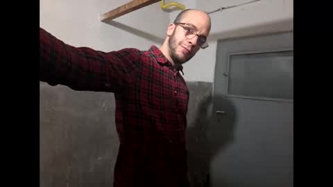 Snapshot of lshot_d chatting on October 2025 11:33:02 AM Lshot D online show from October 2025 11:33:02 AM