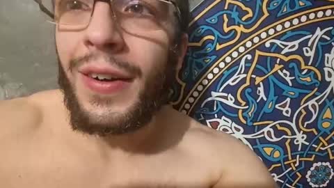 Snapshot of lshot_d chatting on December 2025 03:33:02 AM Lshot D online show from December 2025 03:33:02 AM