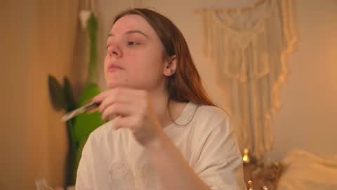 Lu 3 online show from October 2025 07:27:01 AM