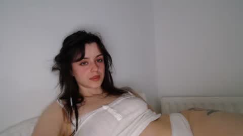 Snapshot of luana789 chatting on October 2025 09:48:02 PM luana online show from October 2025 09:48:02 PM