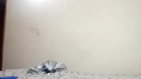 Snapshot of luanapowerful chatting on March 2025 04:15:02 AM luanapowerful online show from March 2025 04:15:02 AM