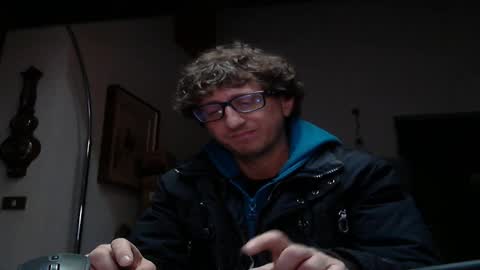 Snapshot of luca78_78 chatting on November 2025 09:50:02 AM luca78 online show from November 2025 09:50:02 AM