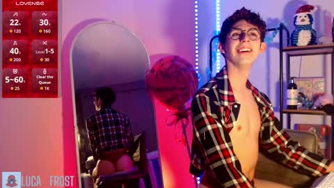 Snapshot of luca_frost chatting on December 2025 11:59:01 AM Luca online show from December 2025 11:59:01 AM