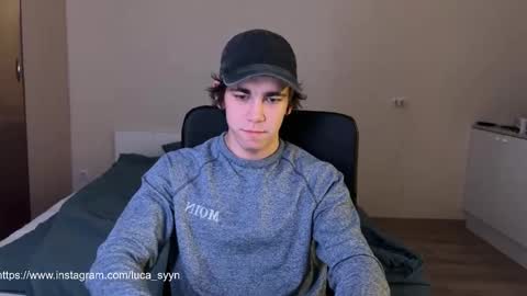 Snapshot of luca_syn chatting on September 2025 04:28:01 PM Luca S online show from September 2025 04:28:01 PM
