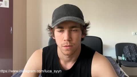Snapshot of luca_syn chatting on September 2025 11:45:01 AM Luca S online show from September 2025 11:45:01 AM