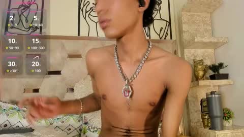 lucas_blaze3 online show from October 2025 10:51:02 PM