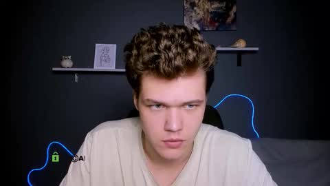 lucas_long_ online show from September 2025 12:53:01 PM