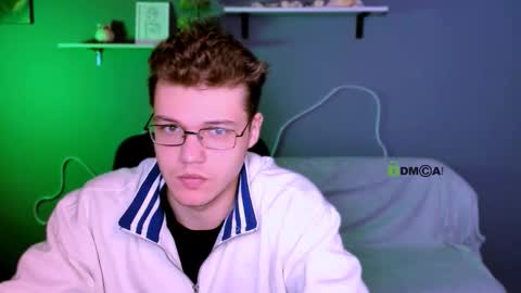 lucas_long_ online show from October 2025 08:48:01 AM