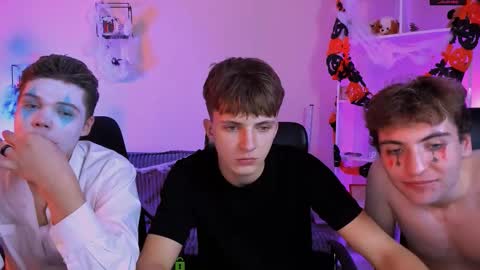 lucas_long_ online show from October 2025 09:27:01 PM