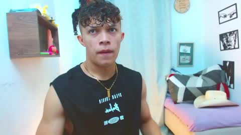 Lucas Luxx online show from September 2025 12:27:02 PM