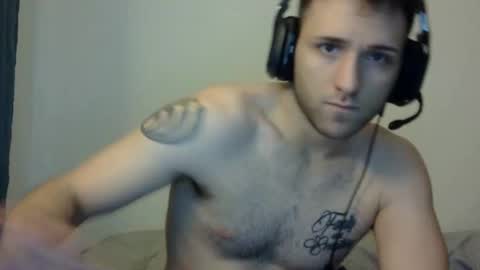 lucasbacon13 online show from December 2024 11:16:01 AM