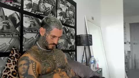 Snapshot of lucasexclusive chatting on February 2025 03:48:01 AM lucasexclusive online show from February 2025 03:48:01 AM