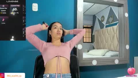 MIA HOT online show from October 2025 12:17:01 PM