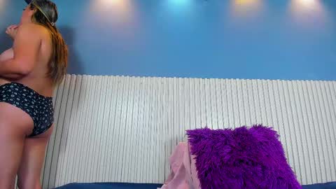 Snapshot of luciadaniels1 chatting on January 2025 09:43:02 AM luciadaniels1 online show from January 2025 09:43:02 AM