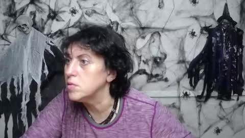 Snapshot of luciami chatting on October 2025 05:02:02 PM LuciaMi online show from October 2025 05:02:02 PM