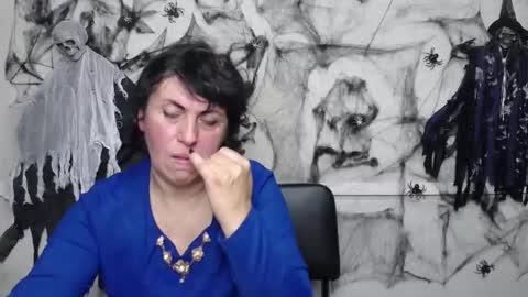 Snapshot of luciami chatting on October 2025 05:35:02 PM LuciaMi online show from October 2025 05:35:02 PM