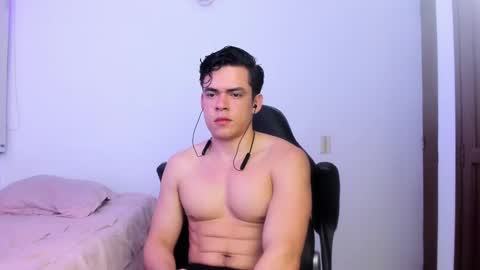 Lucian Gomez online show from December 2024 04:45:01 AM