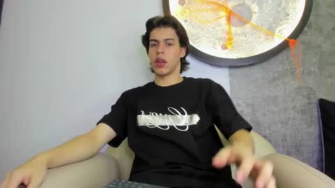 Snapshot of lucian_greyy chatting on October 2025 03:51:02 AM lucian_greyy online show from October 2025 03:51:02 AM