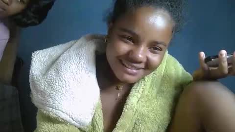 luciana012 online show from September 2025 06:12:02 PM
