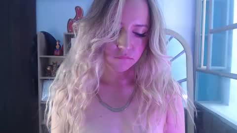 Luciana Evans online show from January 2025 05:28:02 PM