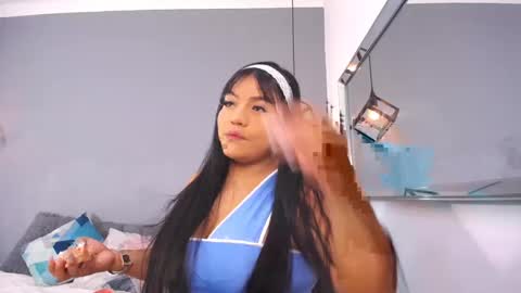 Luciana  online show from September 2025 02:33:02 PM