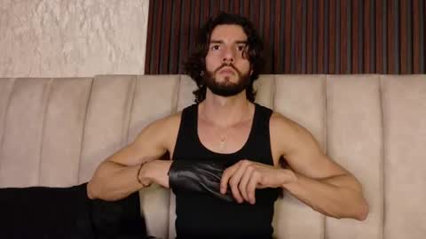 Luciano online show from September 2025 12:15:01 AM