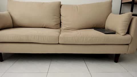 Lucie online show from January 2025 09:05:02 PM