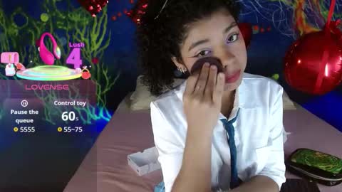 Snapshot of lucie_petite chatting on September 2025 06:42:01 PM Lucie - online show from September 2025 06:42:01 PM