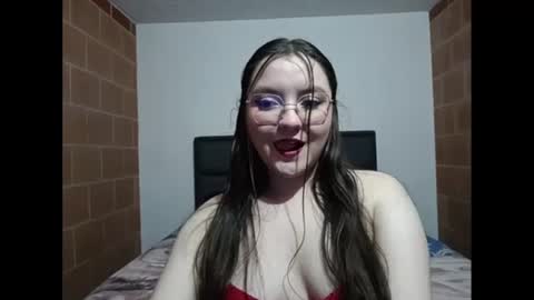 Lucifer y Eva online show from October 2025 10:41:02 PM