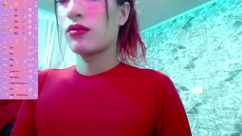 Snapshot of lucii_19 chatting on February 2025 06:51:02 PM Lucia online show from February 2025 06:51:02 PM