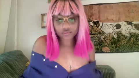 luckylaci777 online show from October 2025 05:22:02 PM