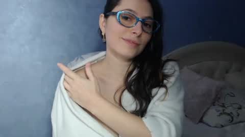 luckylinda23 online show from December 2024 12:03:01 PM