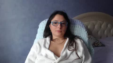 luckylinda23 online show from October 2025 09:52:01 AM