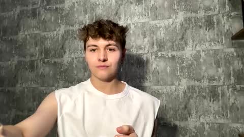 Snapshot of luckymenchik chatting on October 2025 10:03:02 PM Ricky online show from October 2025 10:03:02 PM