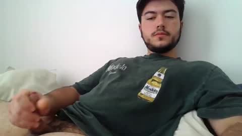 Snapshot of lucrativebong chatting on September 2025 03:24:01 PM Zack online show from September 2025 03:24:01 PM