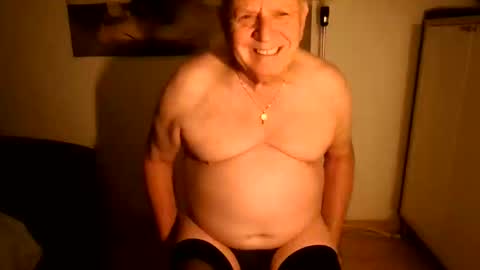 Lucbottom49 online show from September 2025 01:05:01 AM