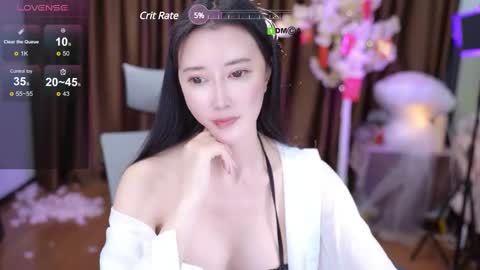 Lucy online show from March 2025 03:49:02 PM