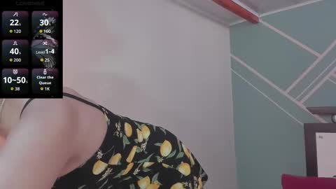 Lucy Herrera online show from October 2025 04:52:01 PM