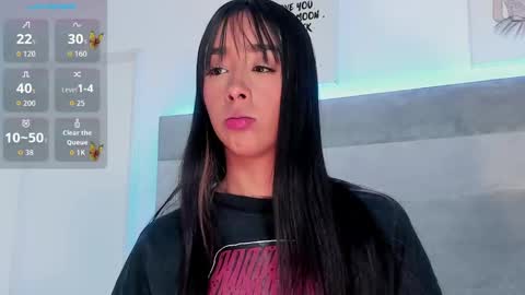 Snapshot of lucy_ev chatting on September 2025 07:14:02 AM Lucy online show from September 2025 07:14:02 AM